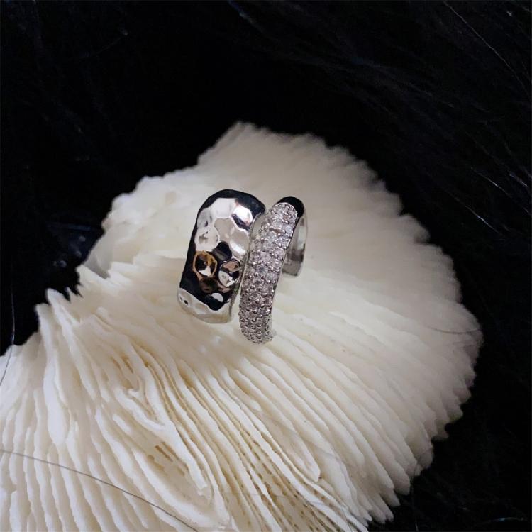 Zarter Geometrischer Form Ohrclip Schmuck Funkelnder Zirkon Eingelegte Ohrklemmen