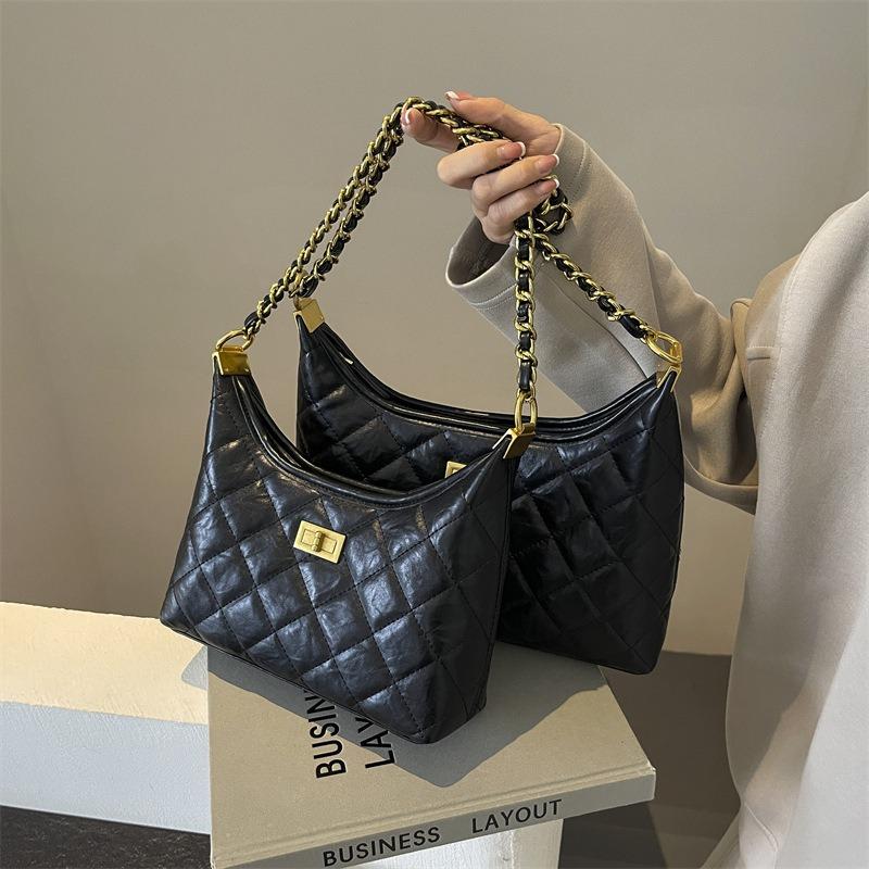 Retro Diamond Chain Tote Bag Women's New Commuter Versatile Underarm Bag Shoulder Messenger Bag