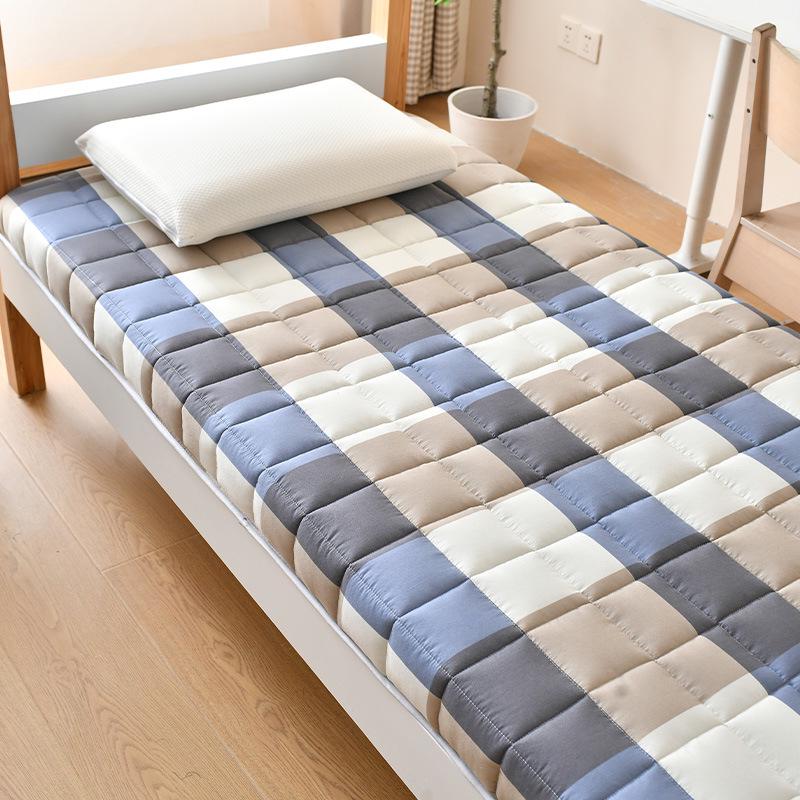 Washable Printed Foldable Mattress - Thickened Tatami for Dorms & Bedrooms