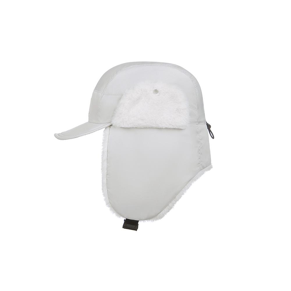 MALBON GOLF M Logo Padded Trooper Cap Ivory