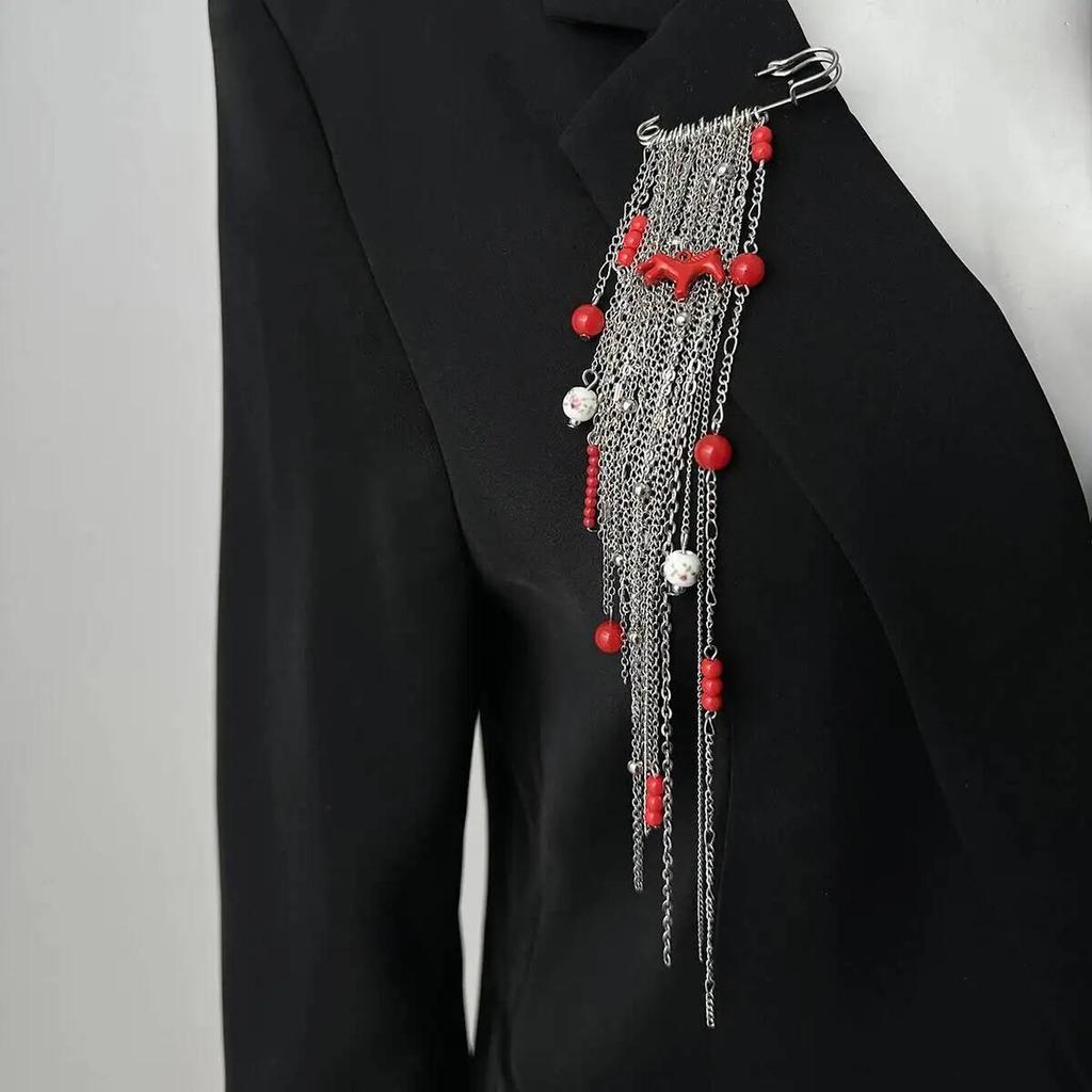 Salircon Fashion Exquisite Mini Red Horse Pendent Brooch Punk Long Tassel Chain Brooch Suit Decoration Clothes Accessory New