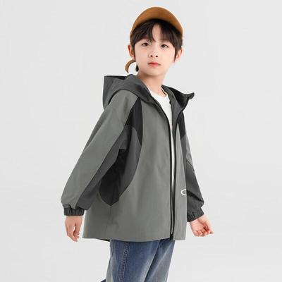 Duoduo Jia Boy's Three-Color Patchwork Hooded Softshell Jacket