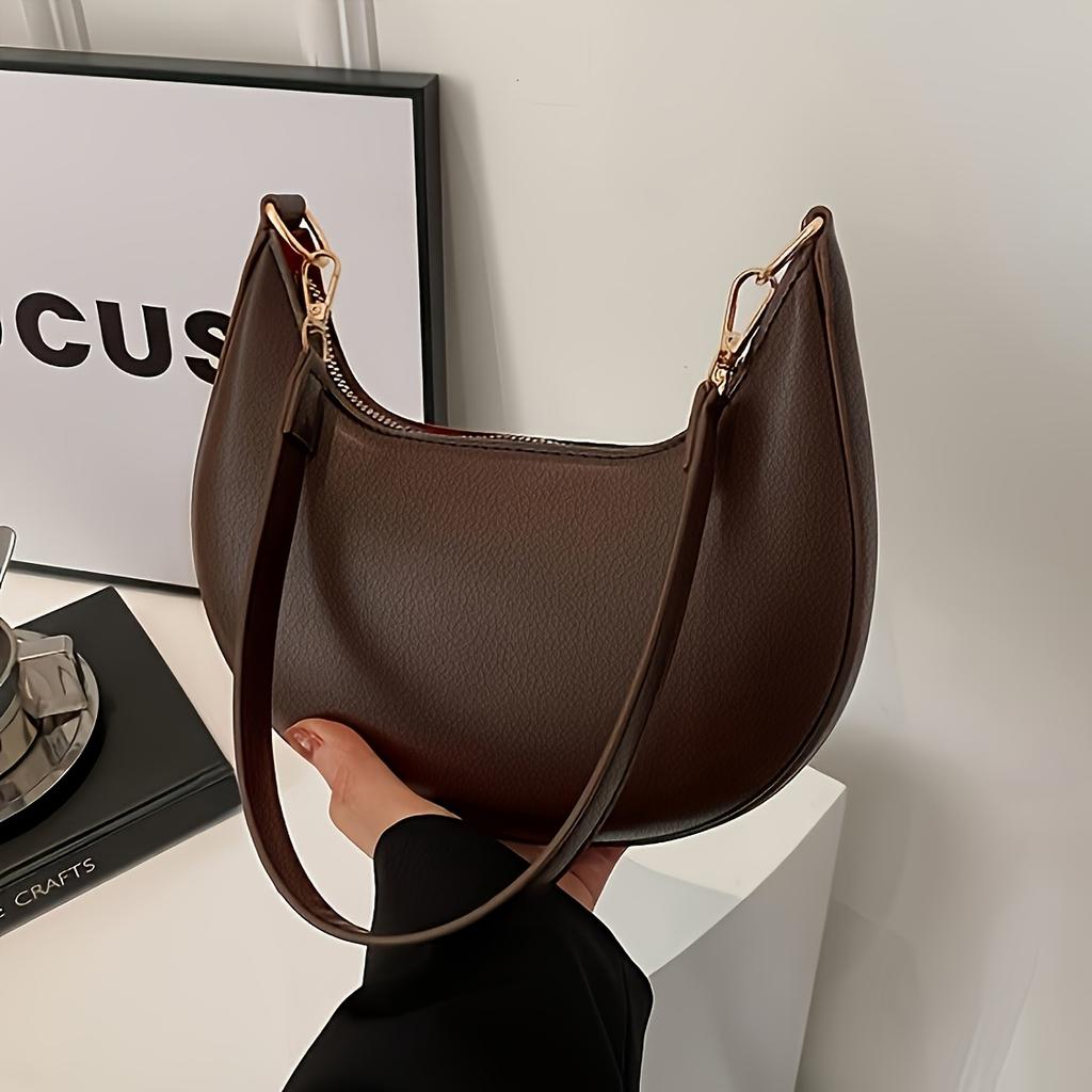 Women's Handbag, Luxurious Crescent-shaped Crossbody Bag - a Shoulder Bag Suitable for Casual or Formal Occasions.