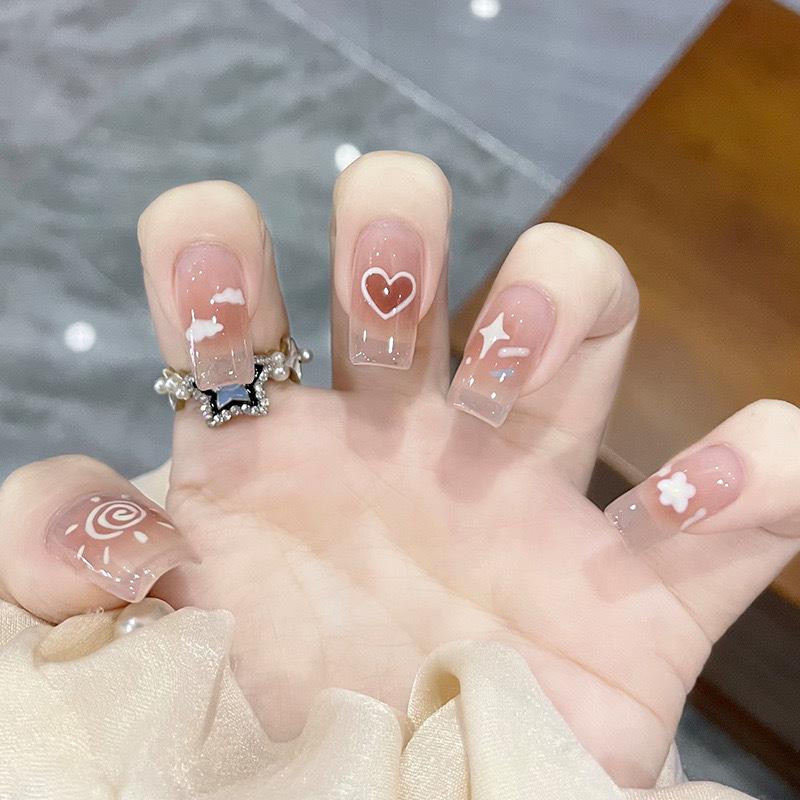 Simple French Gradient Detachable Press-On Nails: Short, Whitening False Nail Tips.