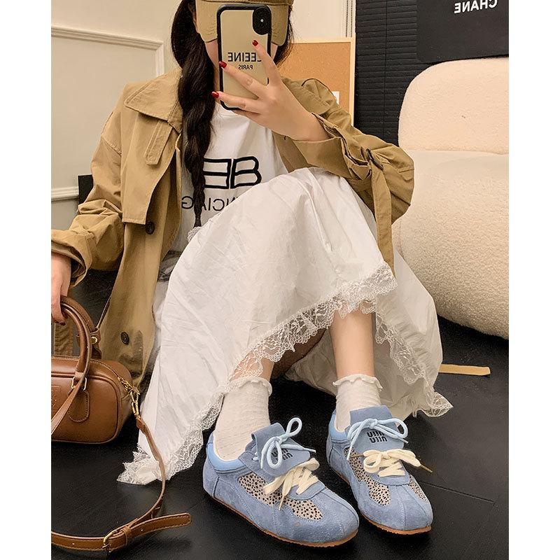 Rétro Semelle plate Rehaussement intérieur Motif léopard Chaussures d'entraînement allemandes Chaussures de sport décontractées polyvalentes pour femmes Tendance