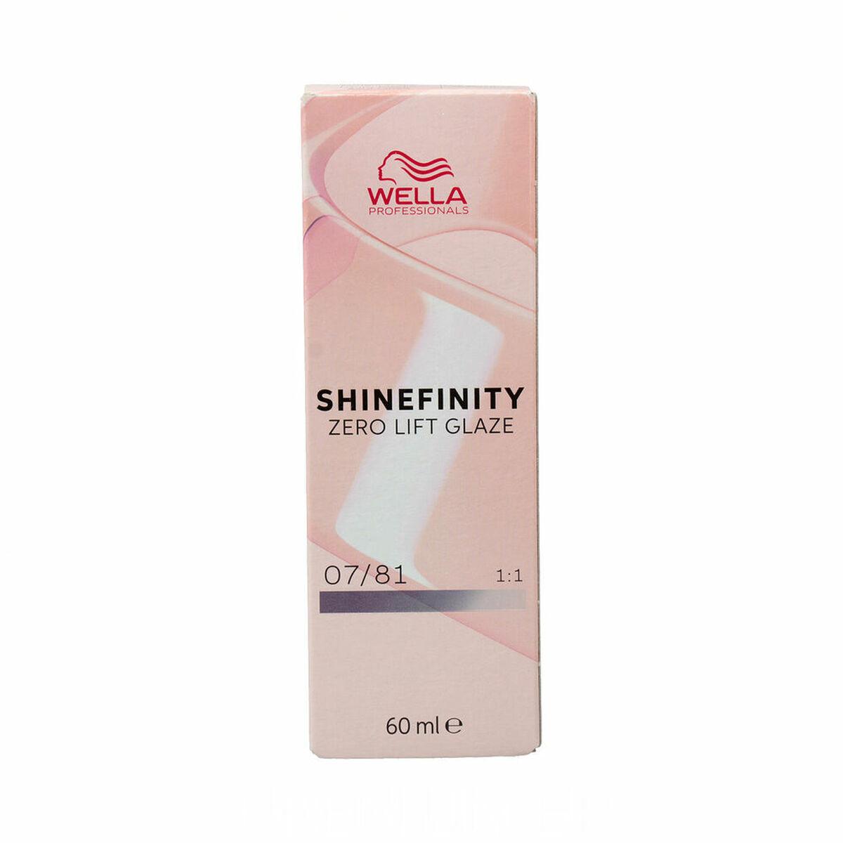 

Перманентная краска для волос Wella Shinefinity № 07/81 (60 мл)