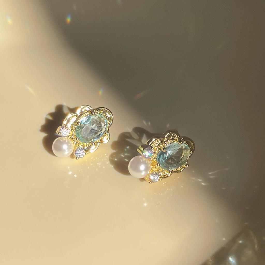 Elegant French Retro Blue Zircon Pearl Stud Earrings for Women