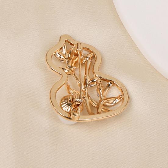 Women Brooch Sparkling Rhinestone Imitation Pearl Inlaid Gourd Shape Anti-Exposure Buckle Suits Sweaters Cheongsam Badge Outfit Accessory