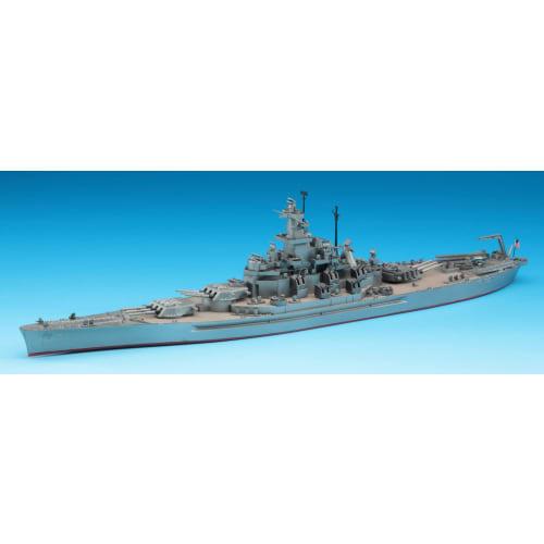 Hasegawa 1/700 Waterline Series US Navy Battleship Alabama Plastic Model 608