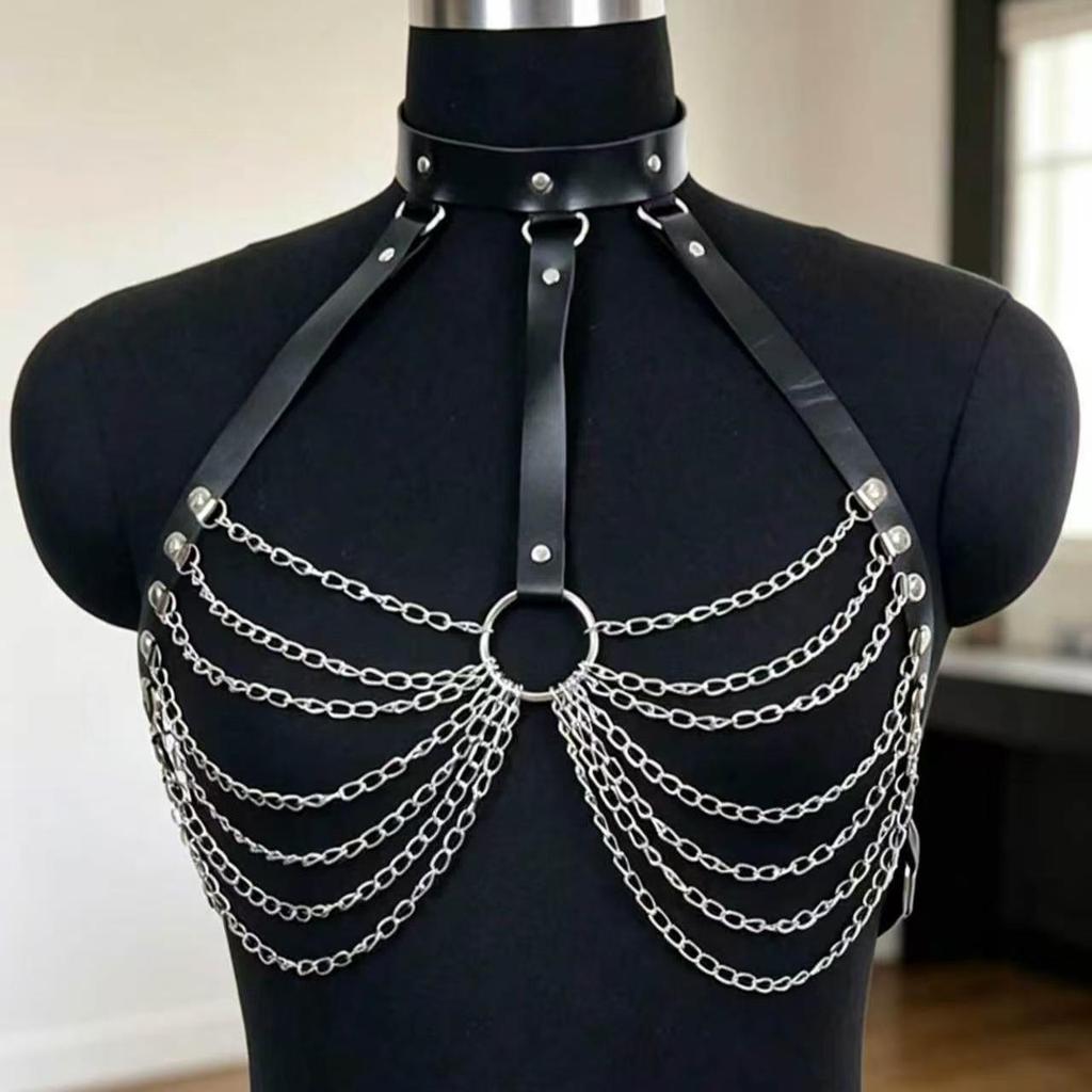 Catena Pettorale in Pelle Punk Europea e Americana: Collare, Cintura e Binders Sexy da Donna con Dettagli Metallici