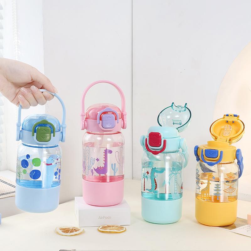 Water bottle Children's straw water cup Large capacity summer drop-proof plastic Portable high temperature resistant student kettle Cute double drink