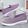 Women's Casual Shoes, Breathable Fly-knit Mesh Slip-on Shoes for Middle-aged and Elderly Mothers, Soft-sole Comfortable Slip-on Shoes.