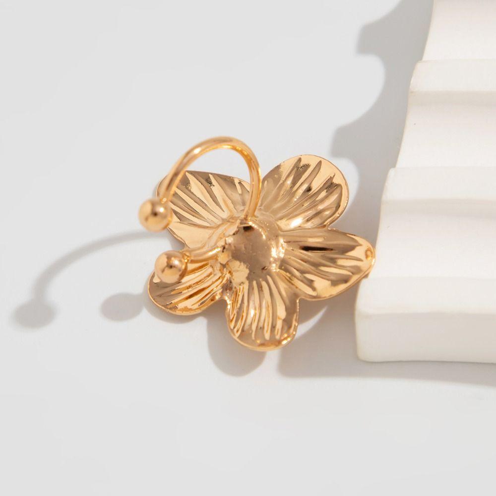 Hip Hop Flower C Shape Ear Cuff Silver Golded Starfish Shell Ring Clip Vacation Style Metal Ear Buckle Wear