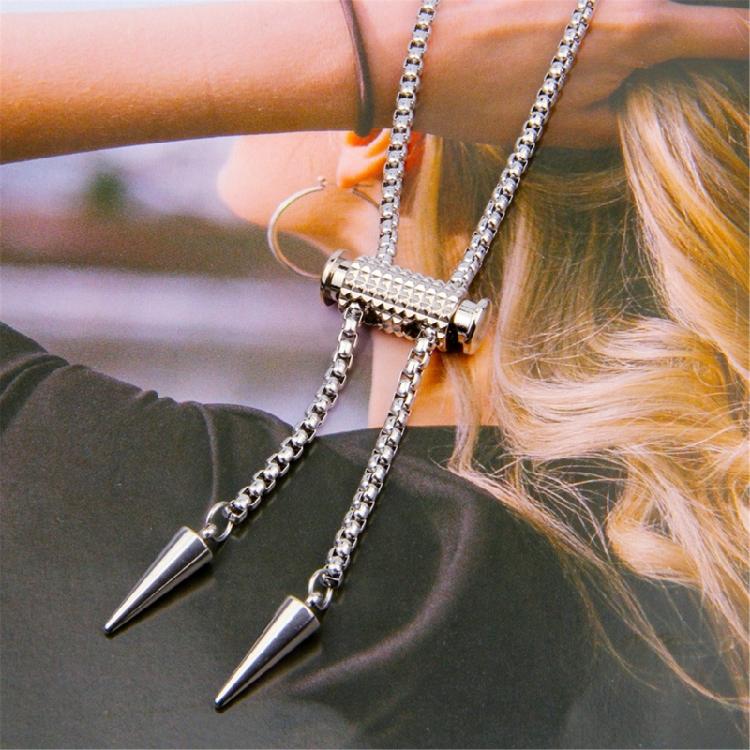 Fashion Forward Slidling Tapered Pendant Neck Chain Fashion Necklace For Creative Daily And Effortless Wear