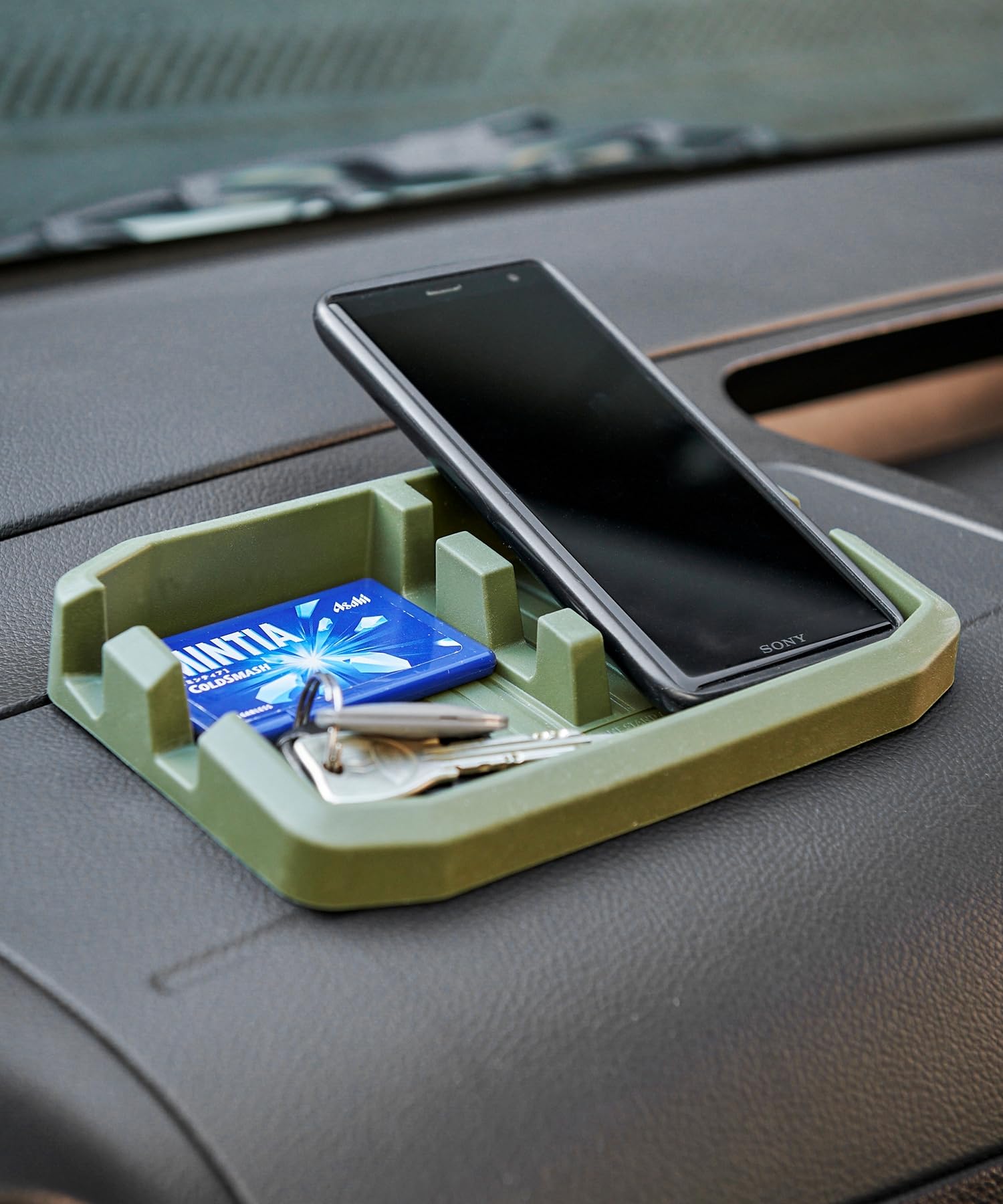 

GORDON MILLER 1735852 Olive Drab Car Smartphone Stand Tray оливковый