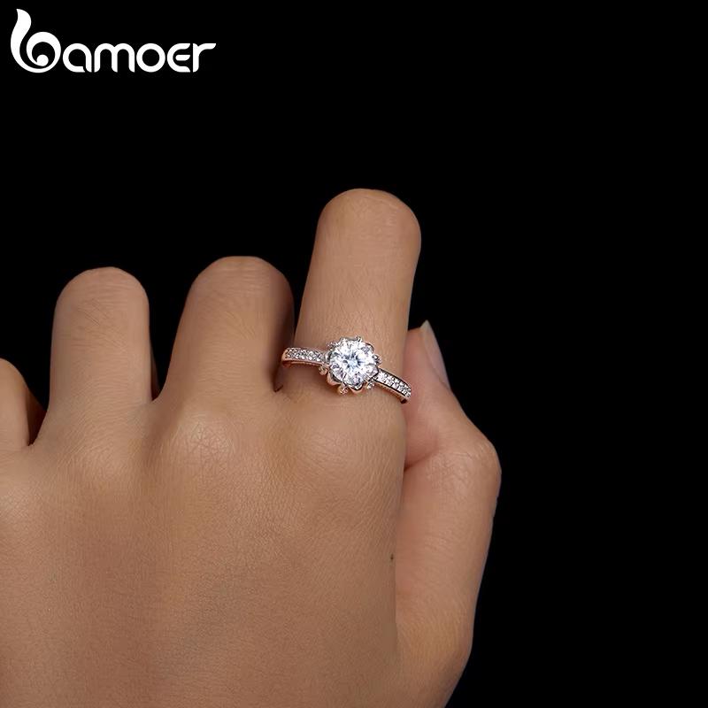 BAMOER D Color VVS1 EX Moissanite Flower Ring 1ct Round Moissanite Diamond Solitaire Engagement 925 Silver Rings For Wo