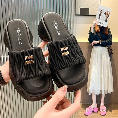 Coole Hausschuhe Oberbekleidung Damen Sommer 2025 neu Feenstil Koreanische Version dicksohlige Ein-Wort-Schlepp vielseitig süße Strandschuhe
