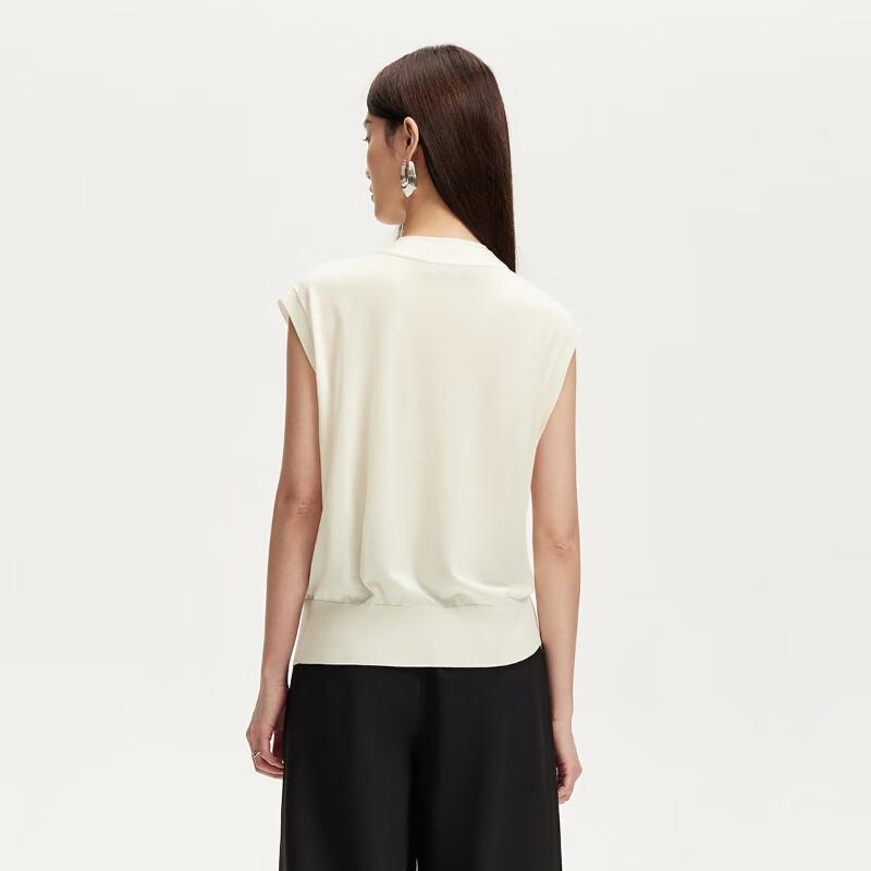 Veromoda 2025 Summer Sleeveless V-Neck Knit Top