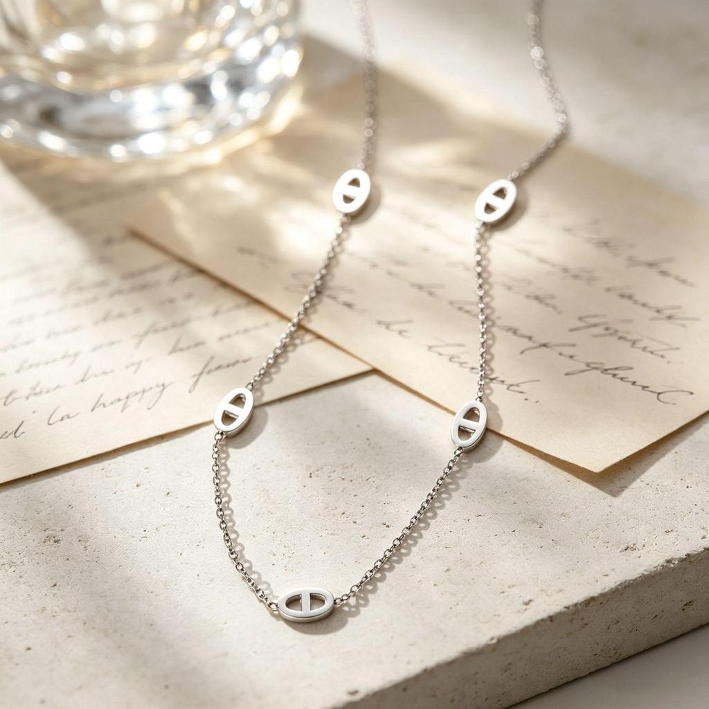 Elegante dubbellaagse titanium stalen ketting: Dames Lange, Niet-Verblekende, Meerlaagse Truiketting