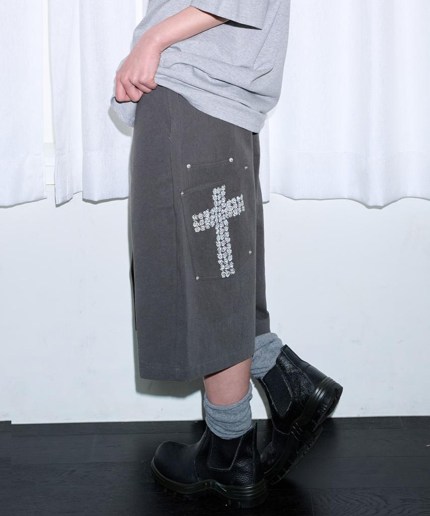 Isjabaibeu Cross Pocket Bermuda Pants - Charcoal