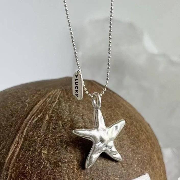 Simple Starfish Necklace for Women Inche Texture Pentagram Layered Collarbone Chain Necklaces Jewelry