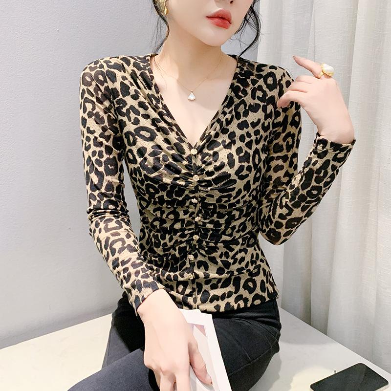 

Зимняя сексуальная футболка с V-образным вырезом, женская, с длинными рукавами, в иностранном стиле, облегающая внутри, с черной низом 4XL