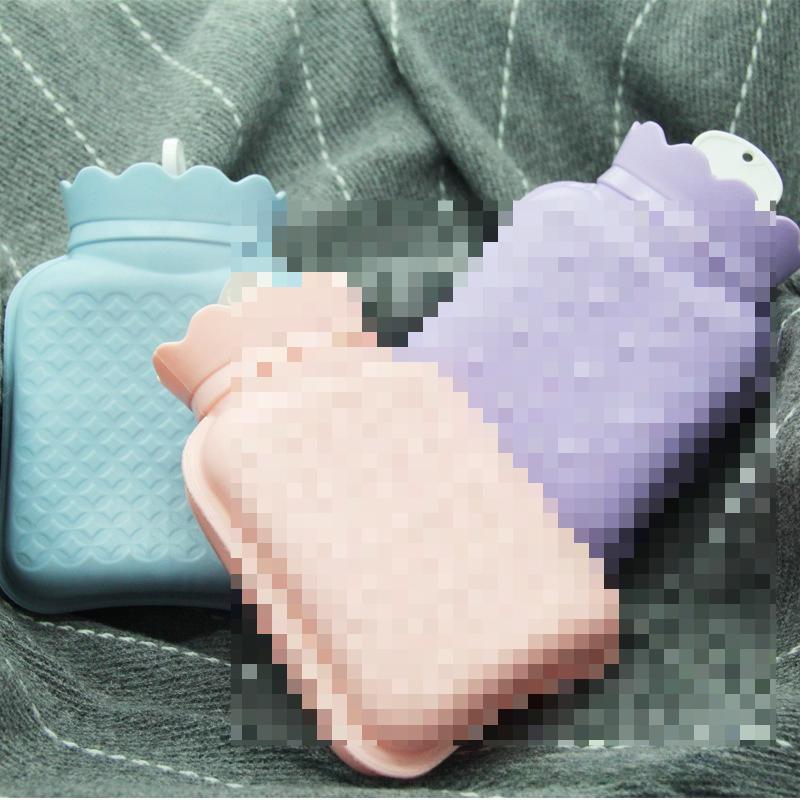 Thick Explosion-proof PVC Hot Water Bag Cartoon Mini Warm Water Bags Rubber Hand Warmer Can Be Used for Feet Hands Shoulders Neck and The Whole Body