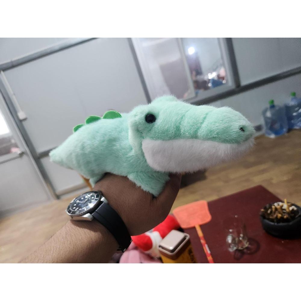 Neues Kapibara liegender Ring Armband Kapibara Knallring Plüschtier Puppe Handgelenkspuppe