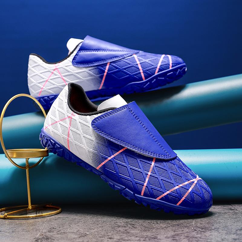 Kids Soccer Boots Low Top Velcro New Breathable Student Professional Training Sneakers Long Spike Soccer Boots