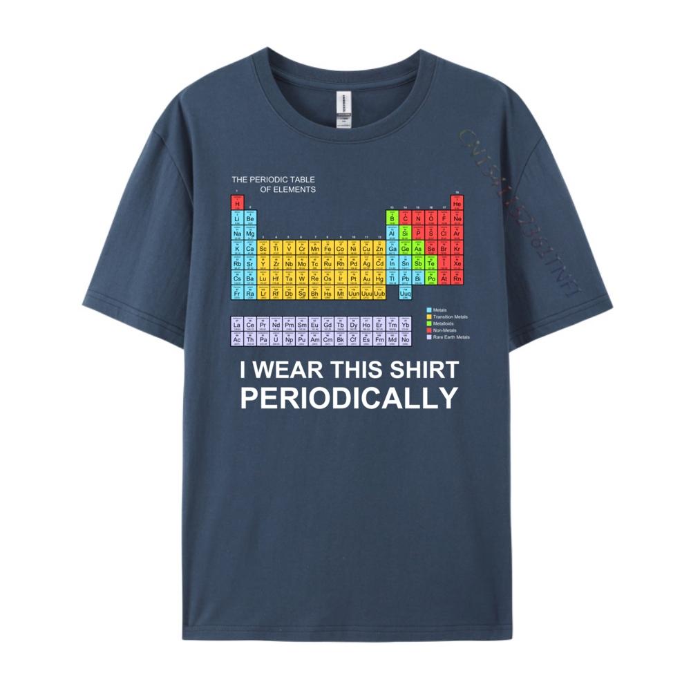 Ich trage dieses Shirt periodisch lustiges Langarm-T-Shirt Rot und Schwarz Grafik-T-Shirt Neujahr 2025 Übergroßer Buchstabe