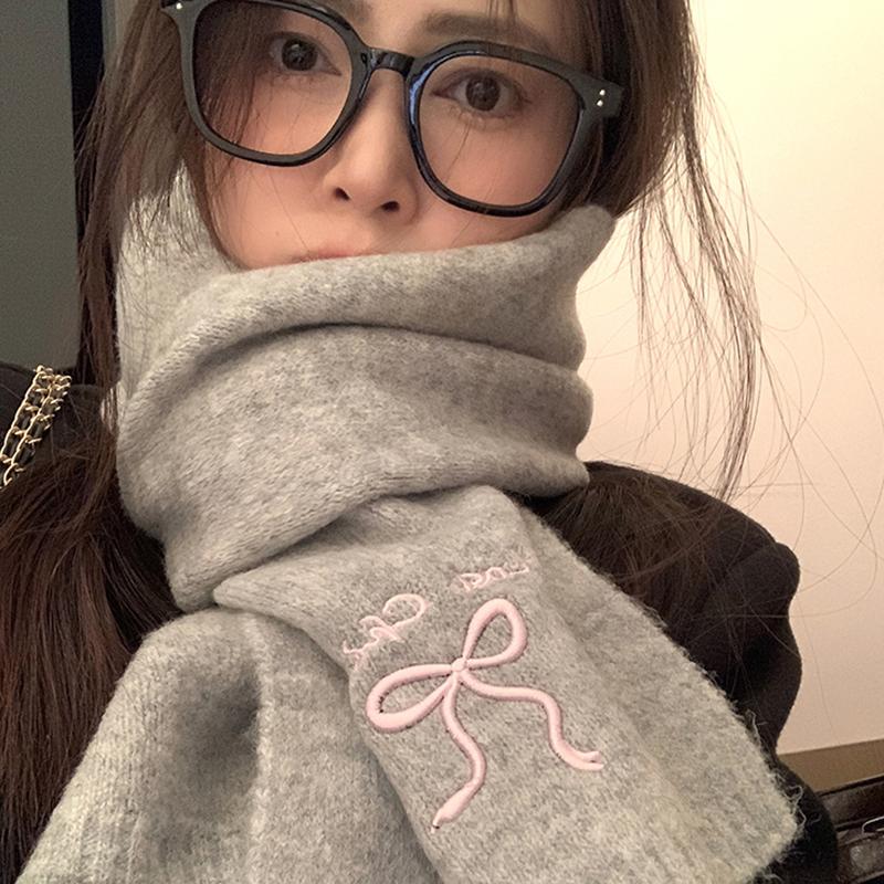 2025 Winter  College Style Imitation Cashmere Scarf Solid Color  Embroidered Bow Couple Scarf