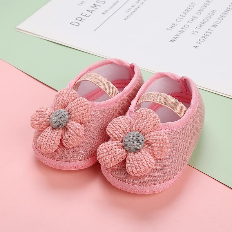 

Милые туфельки с цветочком для новорожденной девочки, мягкая обувь, противоскользящие, для первых шагов, весна-лето, пинетки для младенцев 0-12 месяцев 11