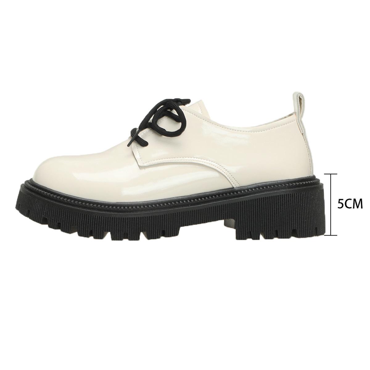 

Осенью 2024 года в моде новые женские туфли из кожи в британском стиле на платформе, туфли-муффины и одинарные туфли на шнуровке, универсальные туфли из кожи 35