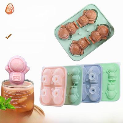 Stampo in silicone per vassoio per ghiaccio a forma di astronauta per cubetti di ghiaccio e gelato