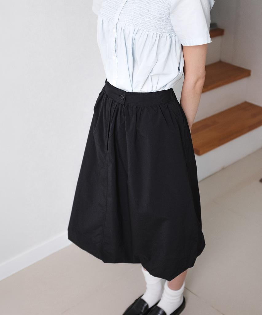 Cotton Bell Shirred Balloon Skirt - Black