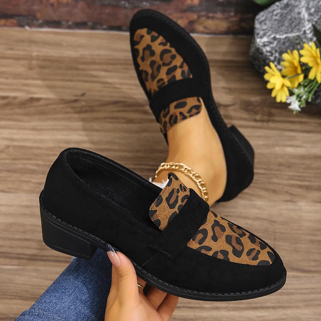 Fashion Women Shoes Leopard Splicing Flat Casual Shoes Brand Slip On Loafers Vulcanized Shoes Walking Single Sneakers Women 2025