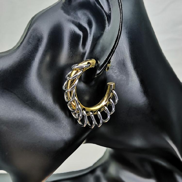 Elegant C shaped Drop Ear Studs Stylish C Shaped Earring for Fashion Enthusiasts