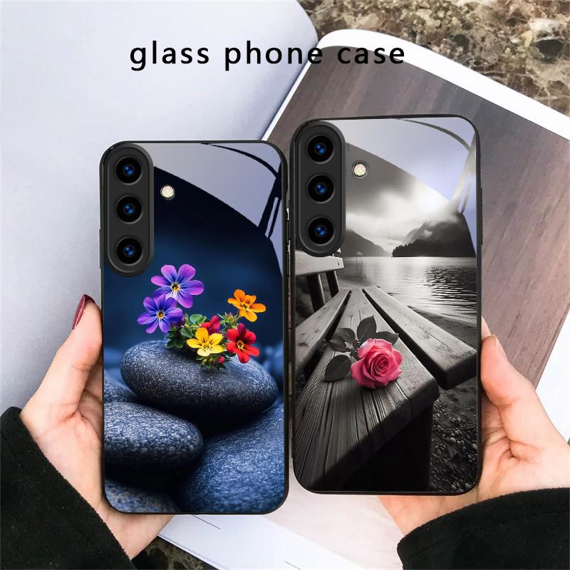 Small Pebble Flowers For Samsung Galaxy S20 S21 S22 S23 Plus S24 FE S25 Ultra S26 Edge S25+ S20+ S22+ Black Glass Phone Case