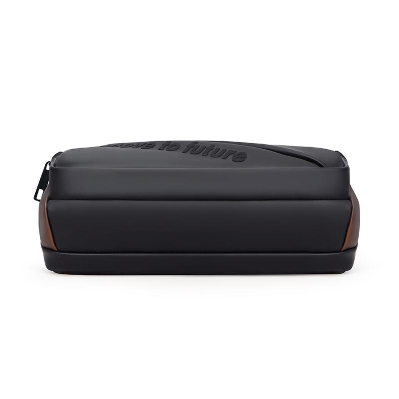 Men's Chest Bag Waterproof Crossbody Bag Multifunctional Sports Outdoor Shoulder Bag