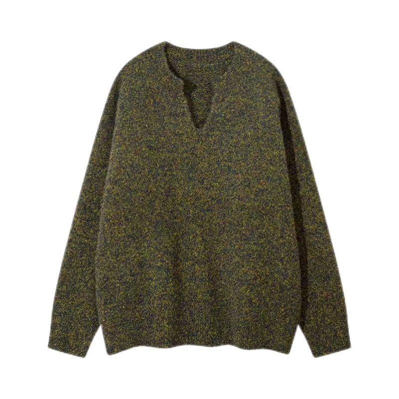 Niche Moss Green Knit V-neck Sweater - Autumn/Winter Loose Fit, Granular Texture.