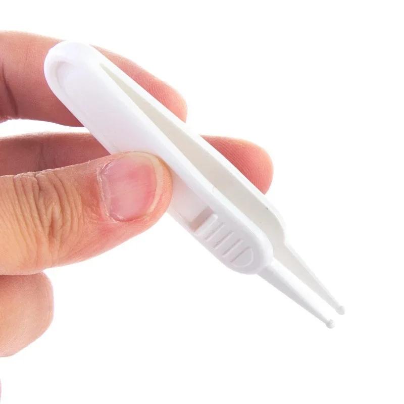 Pinza para Mocos de Bebé Limpiador de Oído Nariz Ombligo para Bebés Herramientas de Limpieza Pinzas de Seguridad para Niños Fórceps de Limpieza Suministros para el Cuidado de la Cavidad Nasal de Niños Pequeños