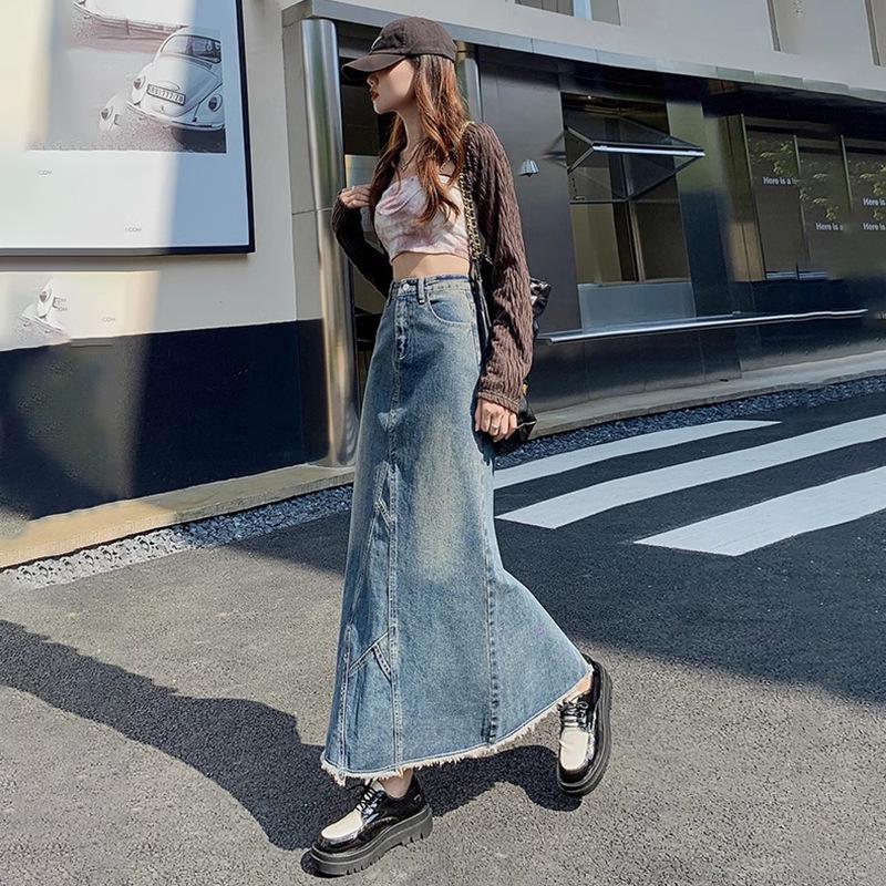 Spring 2025 High-Waist Denim Fishtail Midi Skirt: Trendy Slimming Hip Skirt for Women