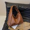 Versatile Large Capacity Soft Leather Bag  Commuter Shoulder Bag  High-End and Versatile  New Fashion