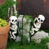 2 pieces of Halloween skeleton garden decorations - resin statues hanging on branches, white wall hangings suitable for porches