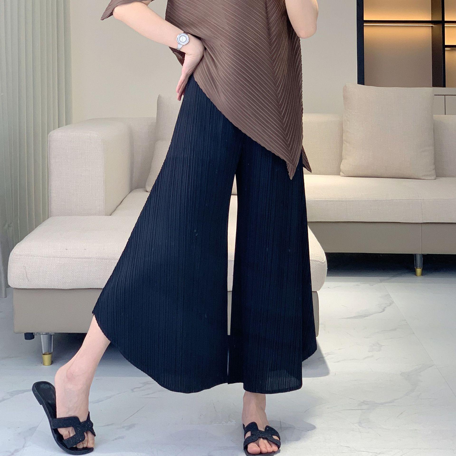

Miyake Pleats 2025 Casual Plus Size Wide-Leg Nine-Point Trousers for Women One Size [45-75 kg]