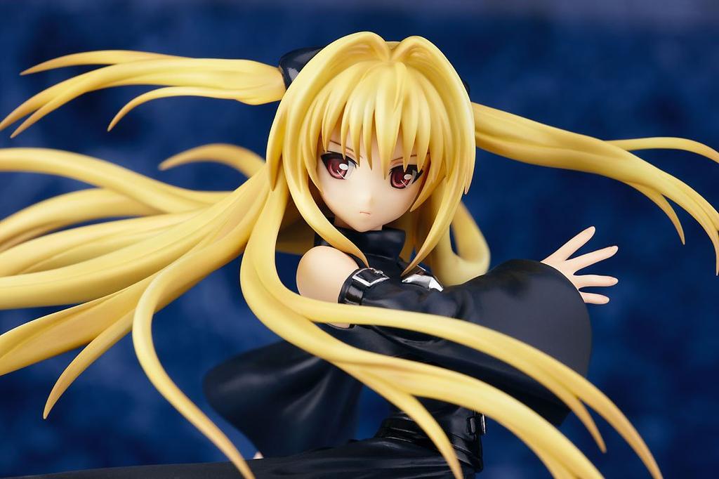 To Golden Darkness Scale PVC Painted Finished Love-Ru (1/8 Product)