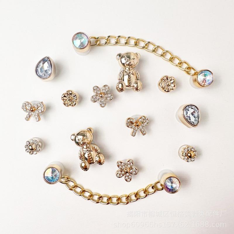 Shoe Charm for Crocs DIY Premium Cartoon Bear Metal Chain Diamond Shoe Decoration Buckle for Croc Charms Hole Shoes Accessories