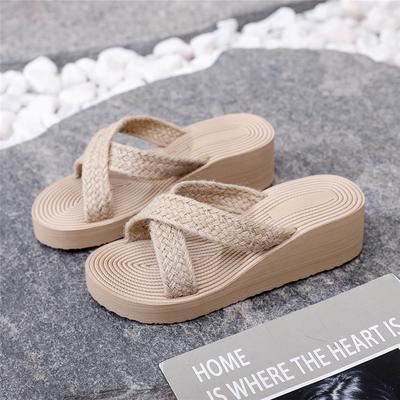 Xiaoxiangfeng Women's Drag Summer New Cross-strapped Slippers Women's Outer Wear Flat-bottomed Slope Heel Beach Shoes South East Asia Style Shoes