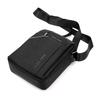 Marsupio a tracolla con tasche Pierre Cardin