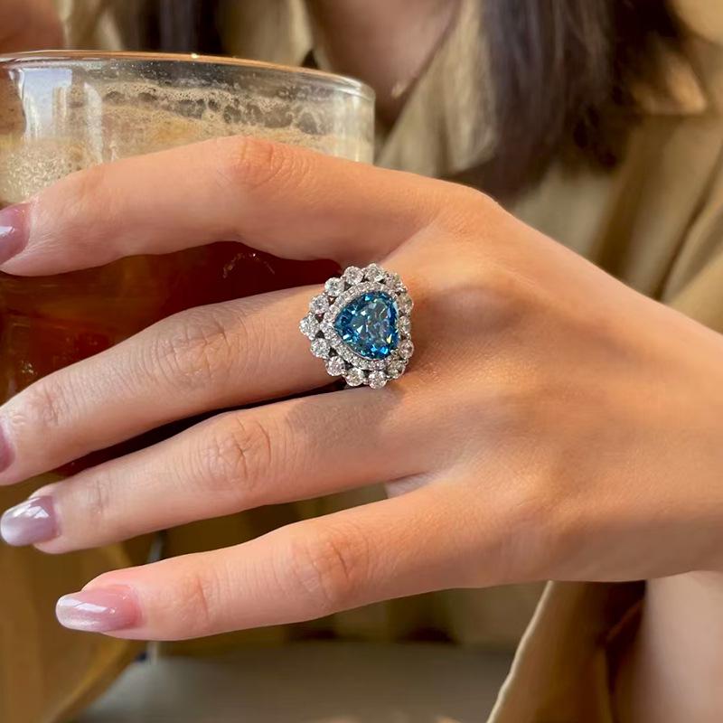 Zhuozhifan Jewelry S925 Sterling Silver Aquamarine Heart & Ice Flower Ring for Women